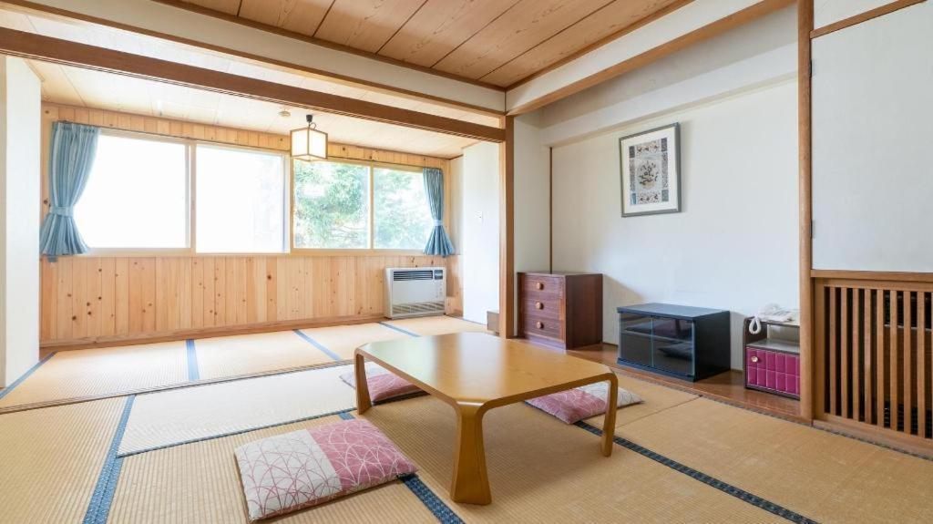 Villa Alpen Shigakogen Yamanouchi  Extérieur photo